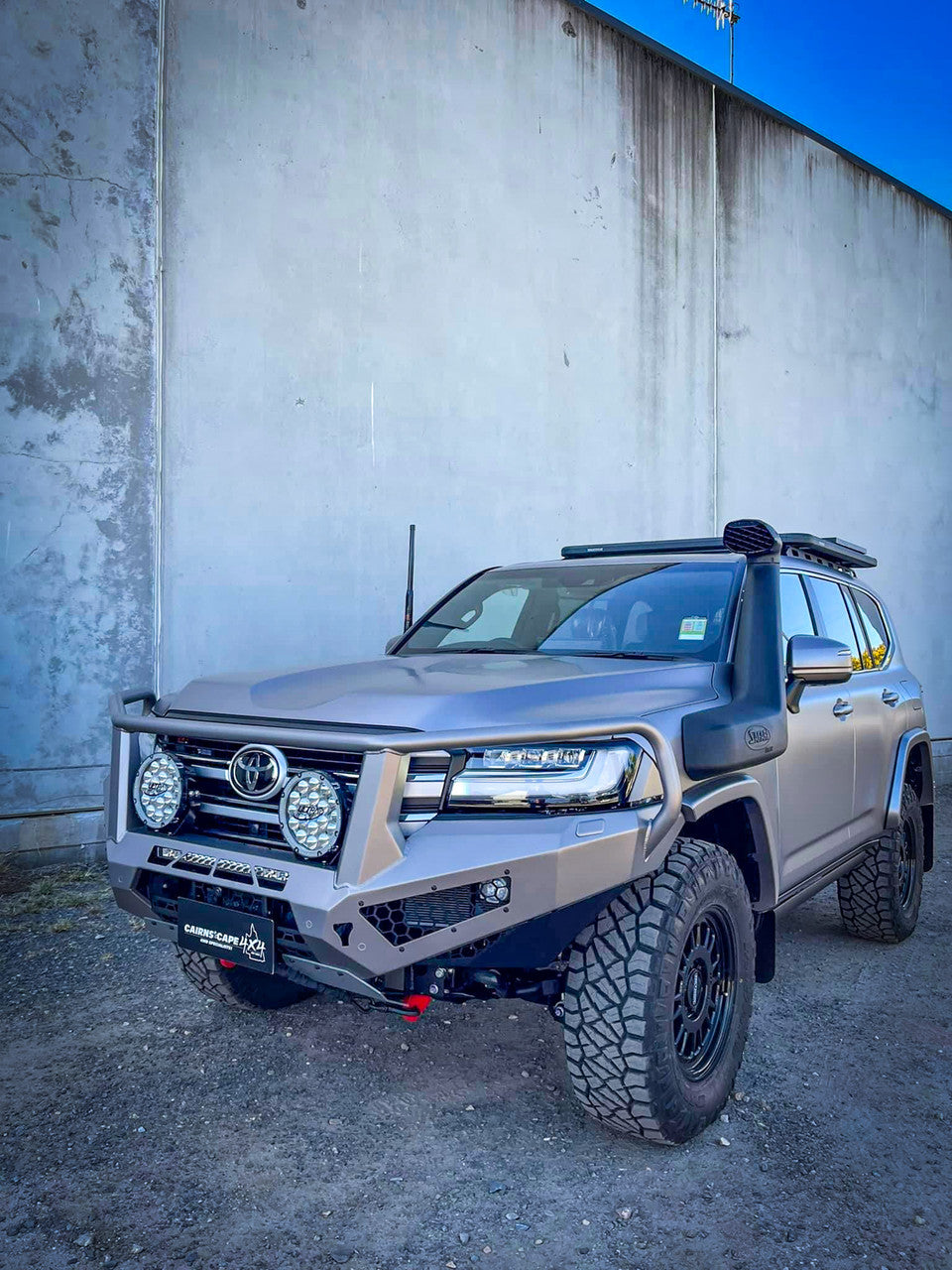 Toro Bull bar, Suitable for Toyota Land Cruiser 300 Series, 2021 on (SUPPLIED & FITTED IN STORE ONLY) - Image 3