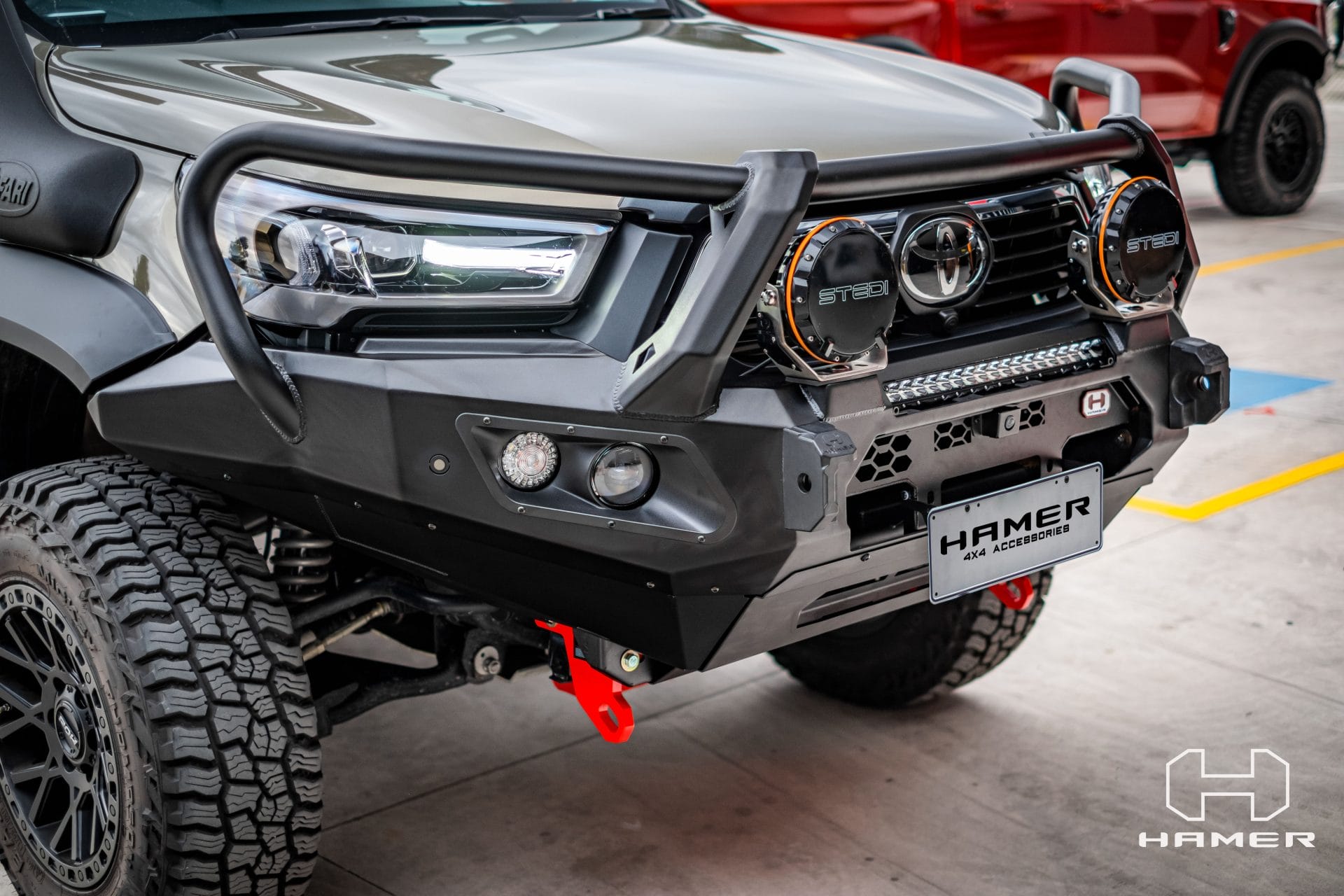 HAMER King series plus bull bar for Toyota Hilux Rogue (2022 – Present) - Image 2