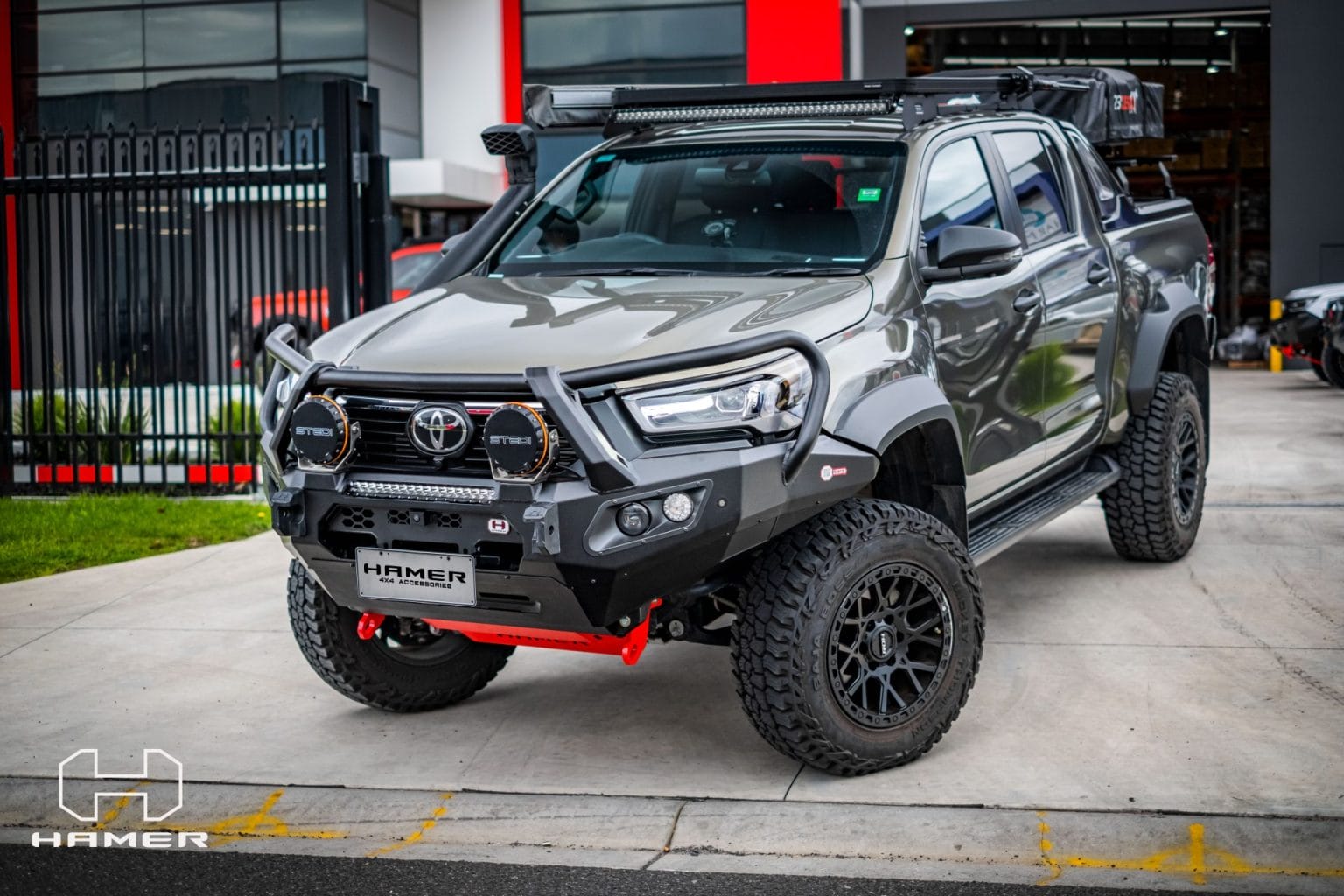 HAMER King series plus bull bar for Toyota Hilux Rogue (2022 – Present) - Image 4