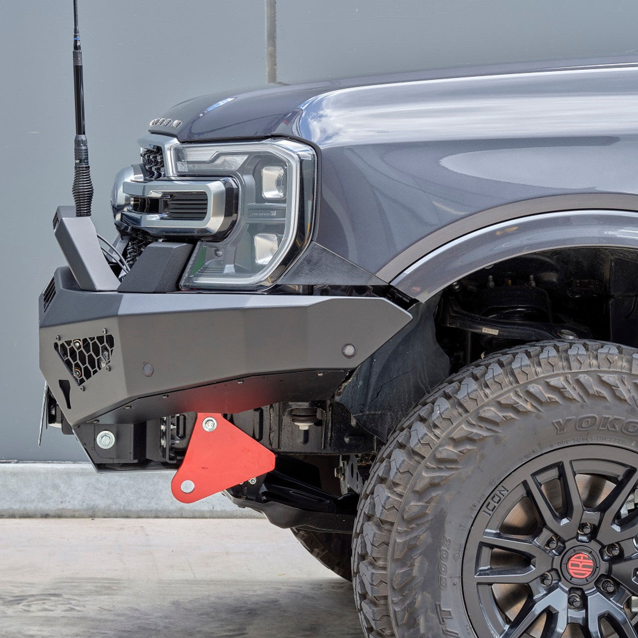 Offroad Animal Predator Bull bar, Ford Everest,2022 ON (SUPPLIED & FITTED IN STORE ONLY)) - Image 2