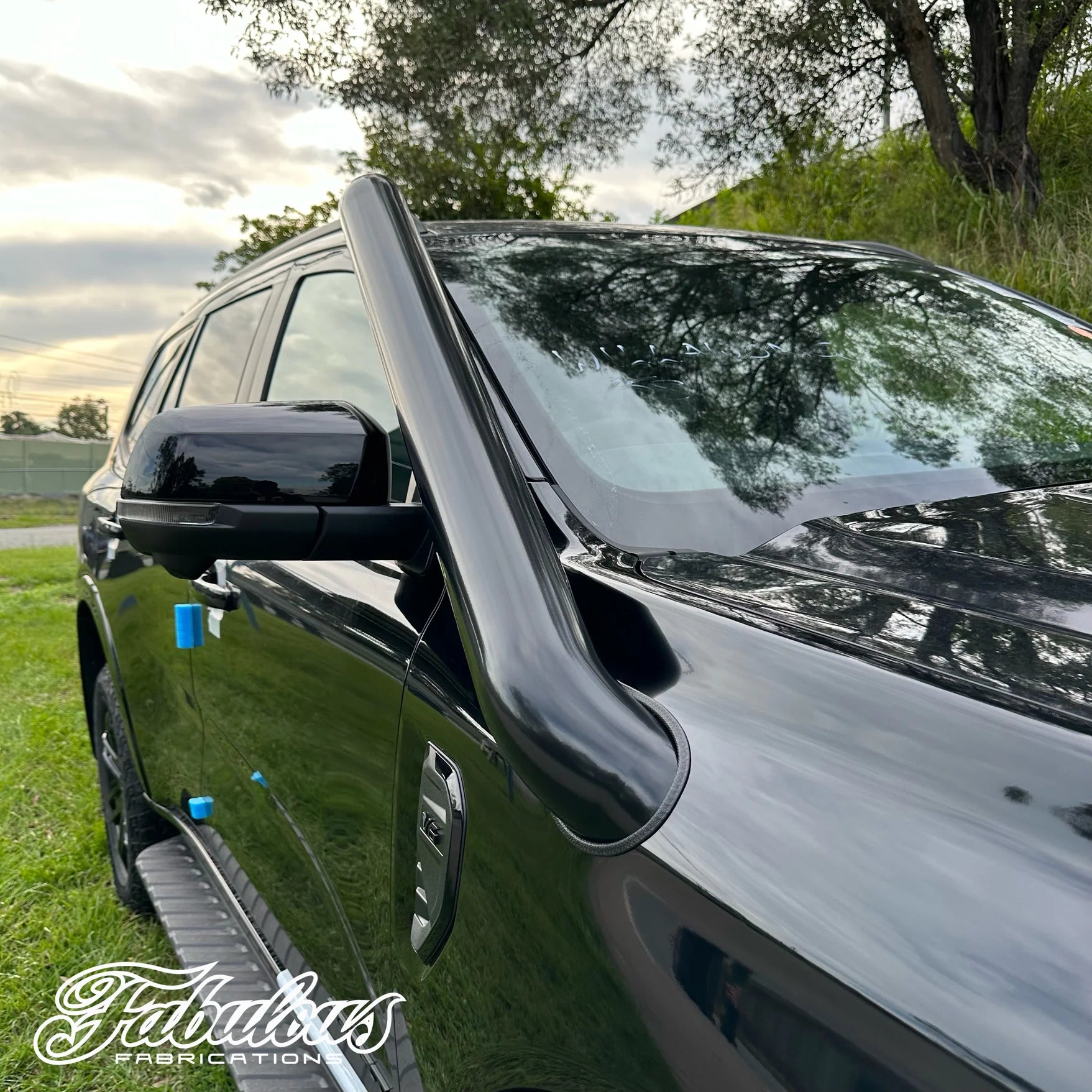 Ford Everest 4 Inch Stainless Snorkel and Alloy Washer Bottle Kit (Short & Mid Entry Available) (SUPPLIED & FITTED IN STORE ONLY) - Image 2