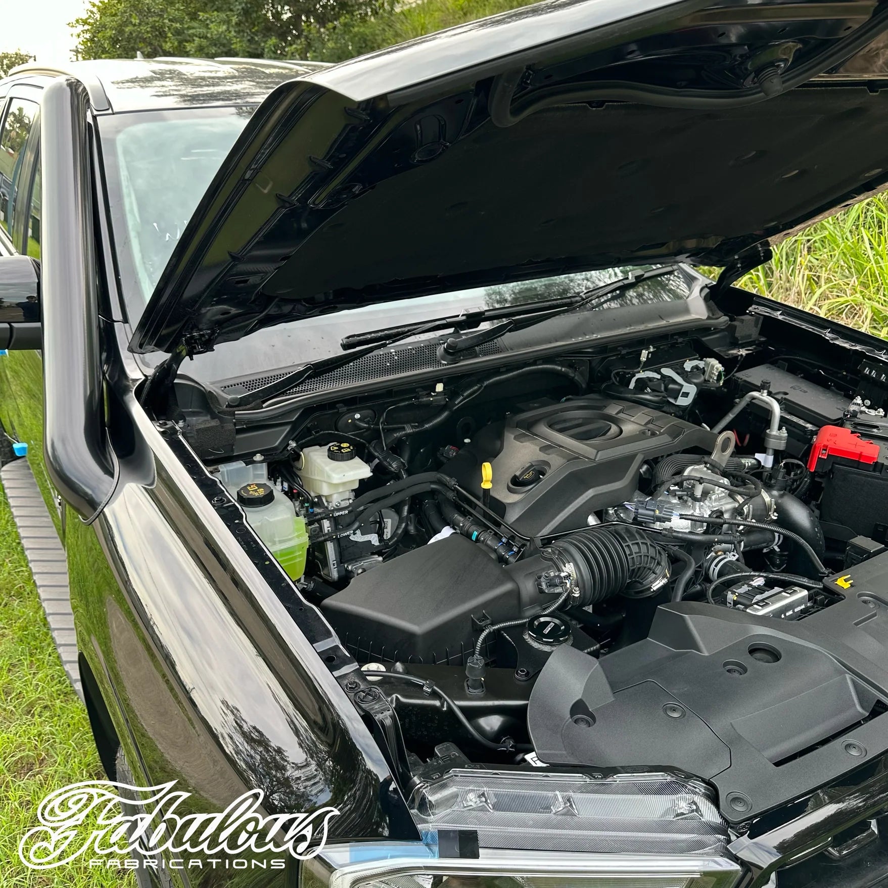 Ford Everest 4 Inch Stainless Snorkel and Alloy Washer Bottle Kit (Short & Mid Entry Available) (SUPPLIED & FITTED IN STORE ONLY) - Image 3