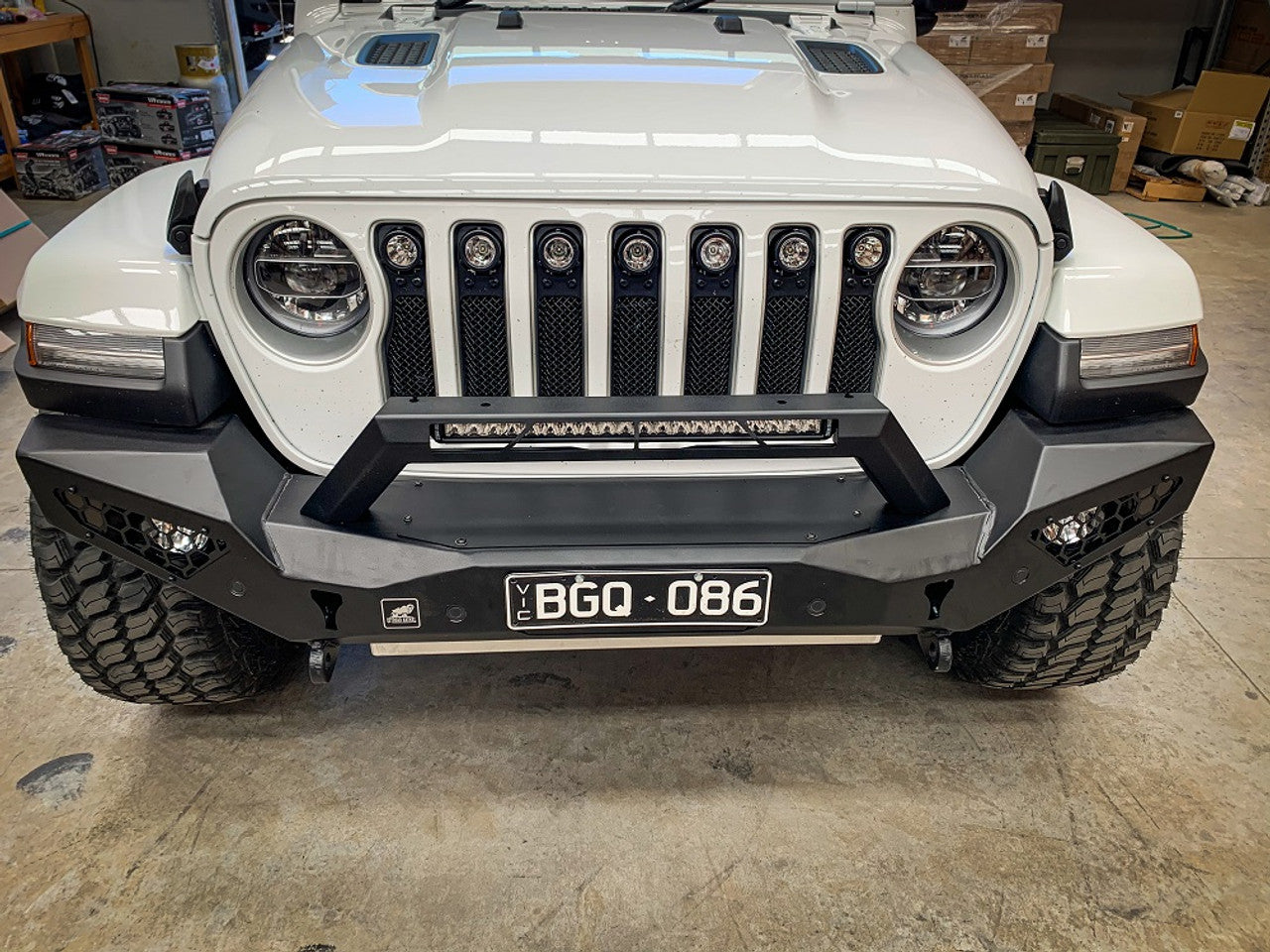 Predator Bull bar, Jeep Wrangler JL and JT Gladiator 2019 on (SUPPLIED & FITTED IN STORE ONLY) - Image 2