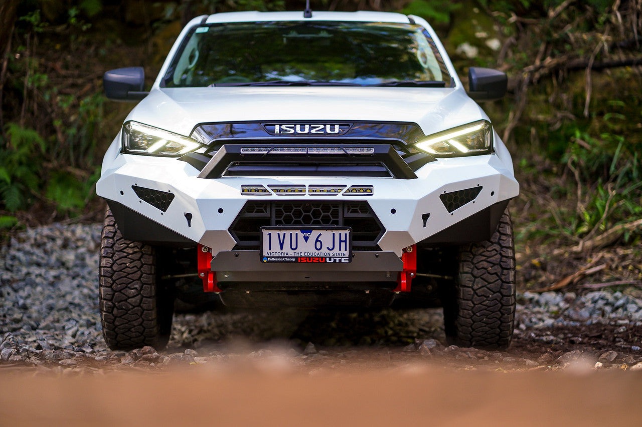 Predator Bull bar, Isuzu MUX 2021-2024 (SUPPLIED & FITTED IN STORE ONLY) - Image 2